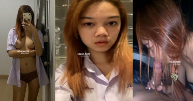 นักเรียนนัดเย็ดหีช่วงปิดเทอม บอกแม่ว่าไปแก้ ร แอบมาหาผู้ชายแหกหีให้เย็ดคาชุดนักเรียน